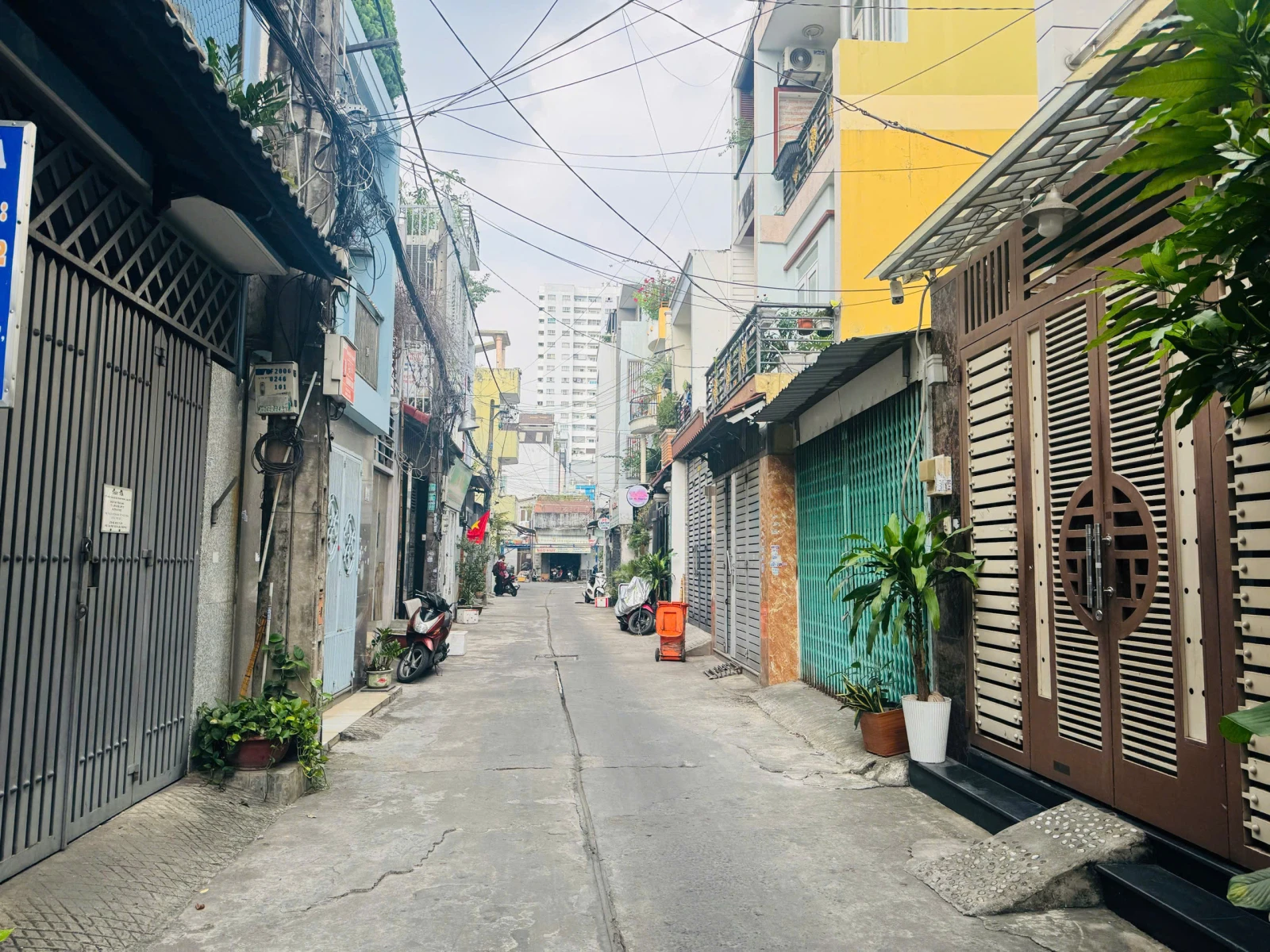 Bán nhà HXH thông đường Vườn Lài, DT: 4x16m - 2 Lầu ST. — ảnh 2