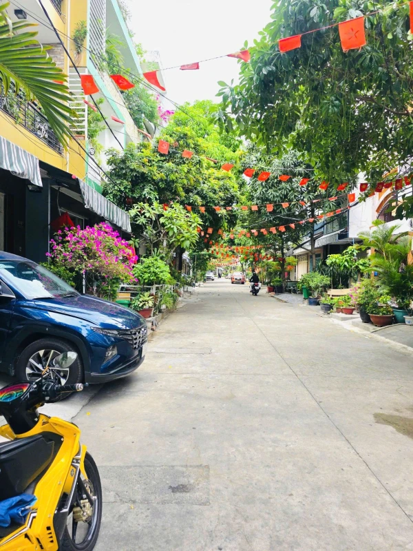 NHÀ KHU VIP 12M NGUYỄN CỬU ĐÀM – TÂN SƠN NHÌ, XE HƠI TRÁNH NHAU – GIÁ TỐT