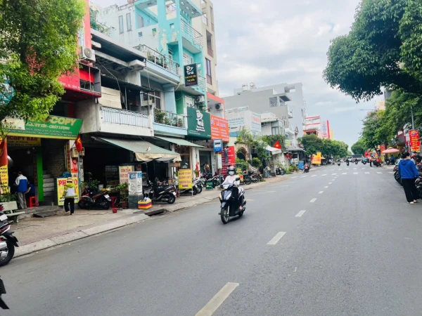Bán Nhà MT Đường Thống Nhất – 4mx19m – 3 lầu – Gía Tốt