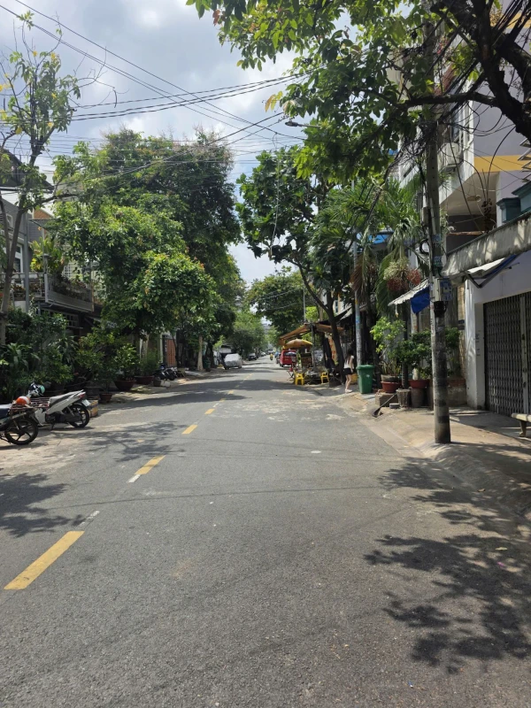 MẶT TIỀN LÊ CAO LÃNG – DT 4.2x10.5M, NỞ HẬU 4.4M – NHÀ 1 LẦU