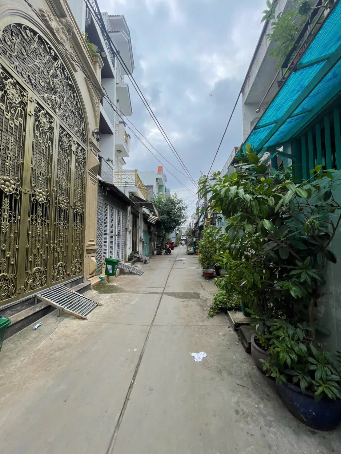 Nhà sẵn ở Chiến Lược – Hẻm thông – 2 Lầu — ảnh 2