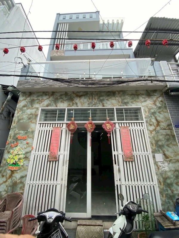 Nhà đẹp giá mềm-2 lầu ST -Dọn vào ở ngay