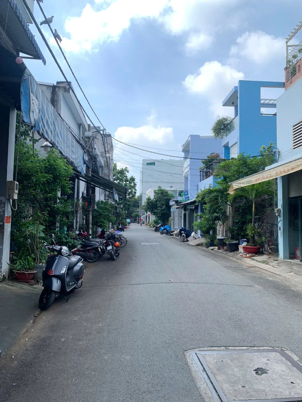 Căn nhà giá tốt vị trị cực kỳ đẹp, hẻm 8m thông, nhà xây kiên cố, 4x20m 3 lầu ST 1 xẹt 18b — ảnh 1