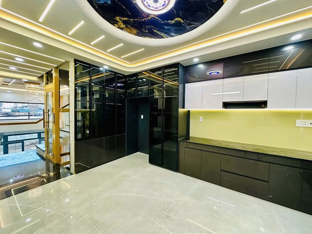 Nhà mặt tiền Ao Đôi, 4x16m, 5 tấm có thang máy, hẻm 10m — ảnh 2