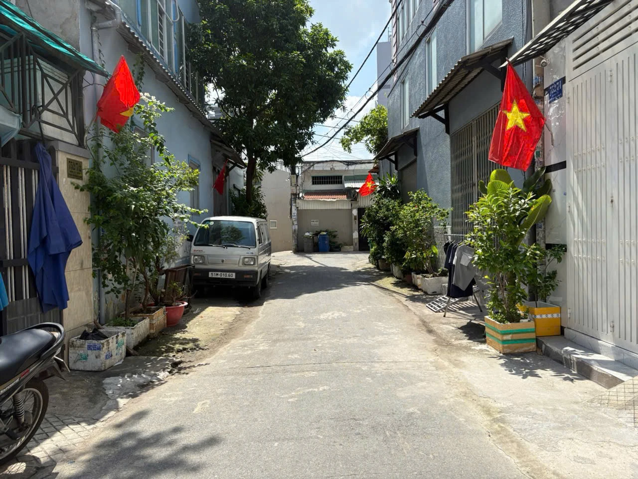Bán nhà ngay bệnh viện, trường học Bình Tân Hương Lộ 2, 8x14m, 2 lầu, hẻm 6m — ảnh 3