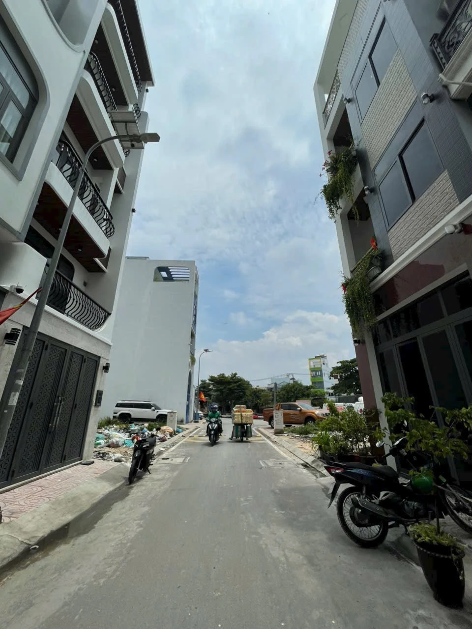 Bán nhà đẹp gần ngay Aeon đường 26/3 BHH, 4x14m, trệt lửng 3 lầu, hẻm 6m thông, nhà mới — ảnh 2