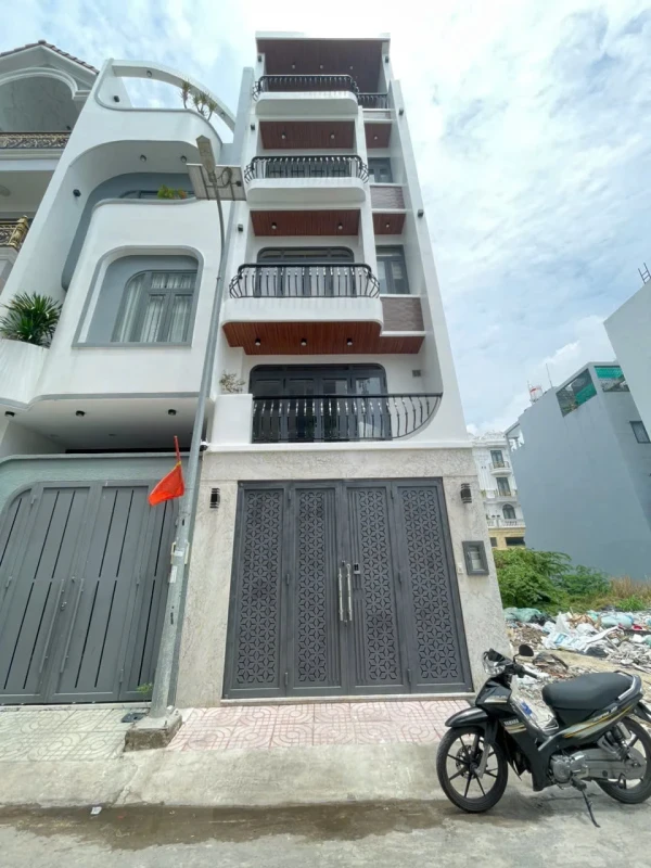 Bán nhà đẹp gần ngay Aeon đường 26/3 BHH, 4x14m, trệt lửng 3 lầu, hẻm 6m thông, nhà mới