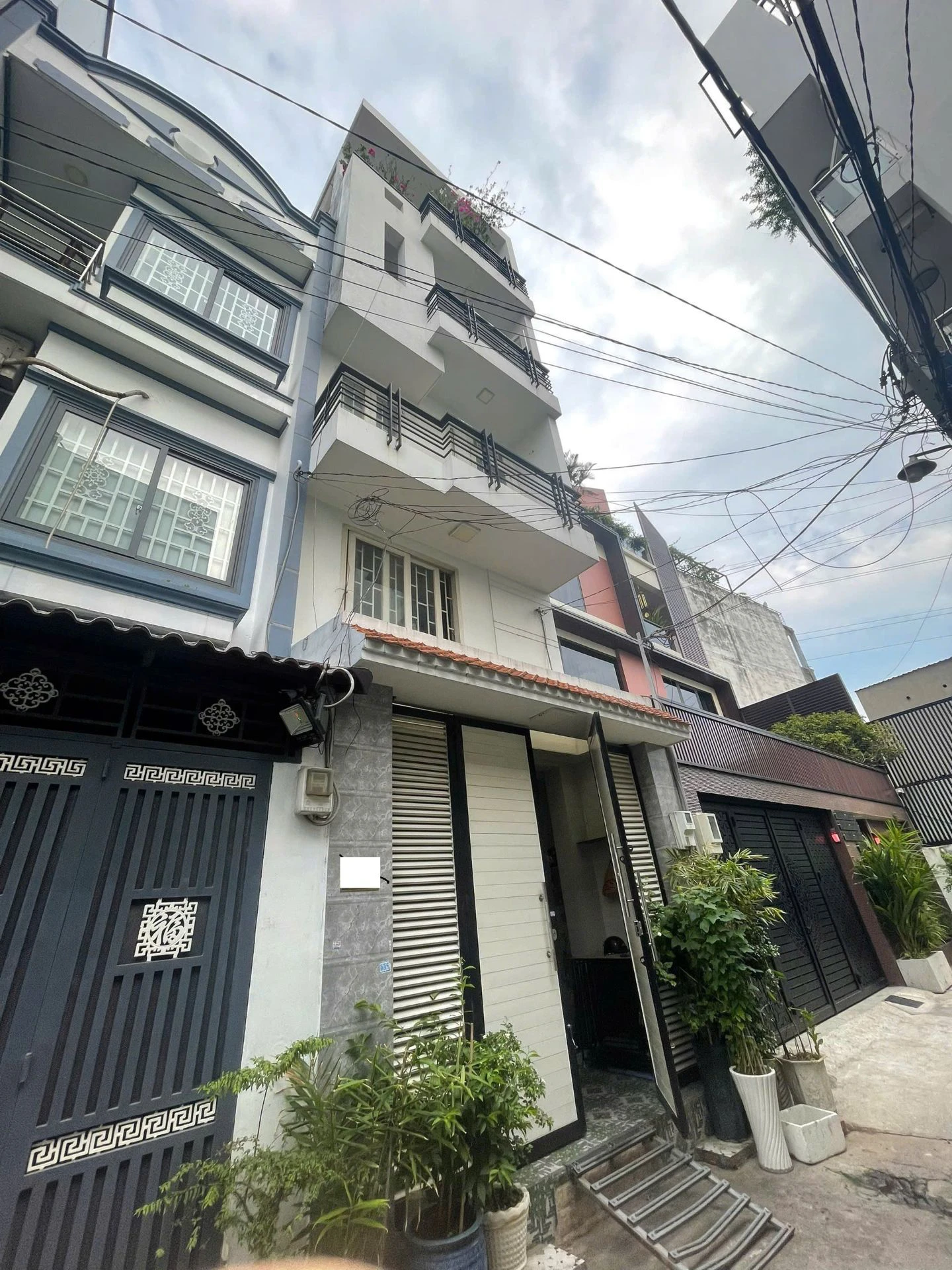 NHÀ HẺM Diệp Minh Châu – 4x17m – LỬNG 2 LẦU + ST – — ảnh 1