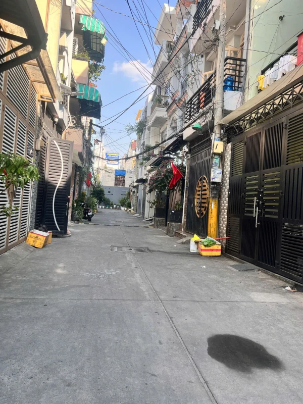 H6M Thông Xe Hơi Tân Sơn Nhì 4x14m, 2 Lầu Đẹp