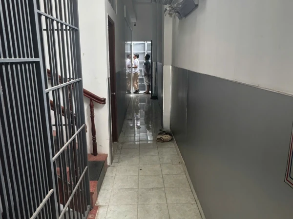 Bán nhà hẻm 168 nguyễn súy 4x23m đang cho thuê 10 phòng thu nhập 30tr/tháng chính chủ