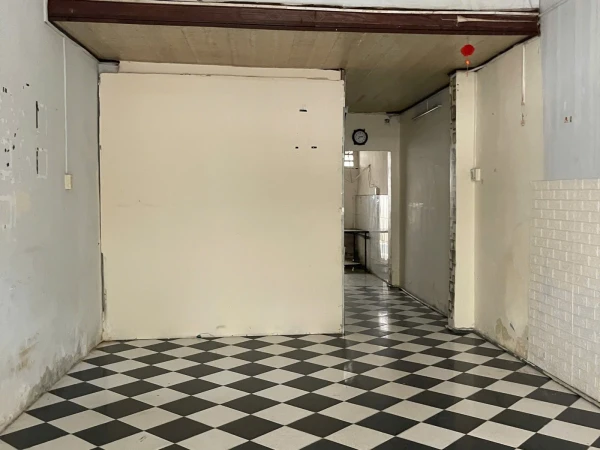 bán nhà Mặt Tiền Gần Thành Công(4x20m vuông C4 tiện xây mới) vị trí đẹp, giá tốt