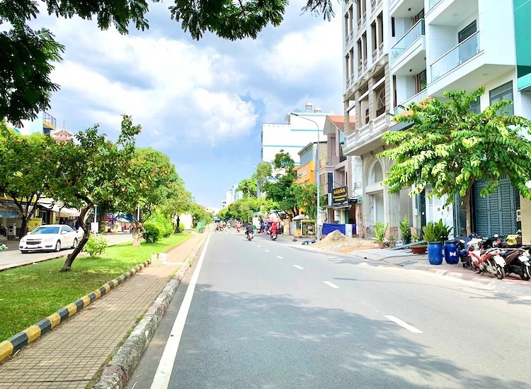 Chủ ngộp bán gấp mặt tiền phường Phú Thọ Hòa. DT 5,7mx27m, 1 lầu, giá — ảnh 3