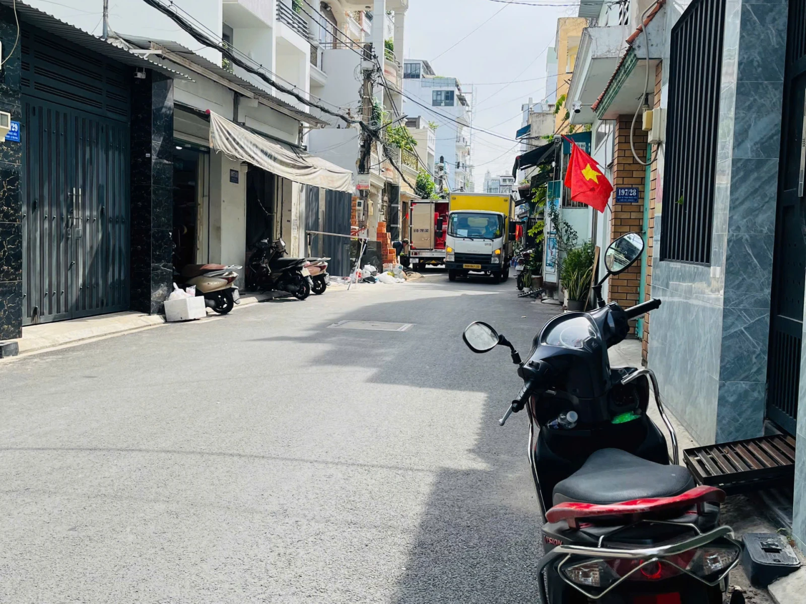 Bán nhà Tân Phú cấp 4, DT: 6x26m, công nhận 157.3m2 — ảnh 1