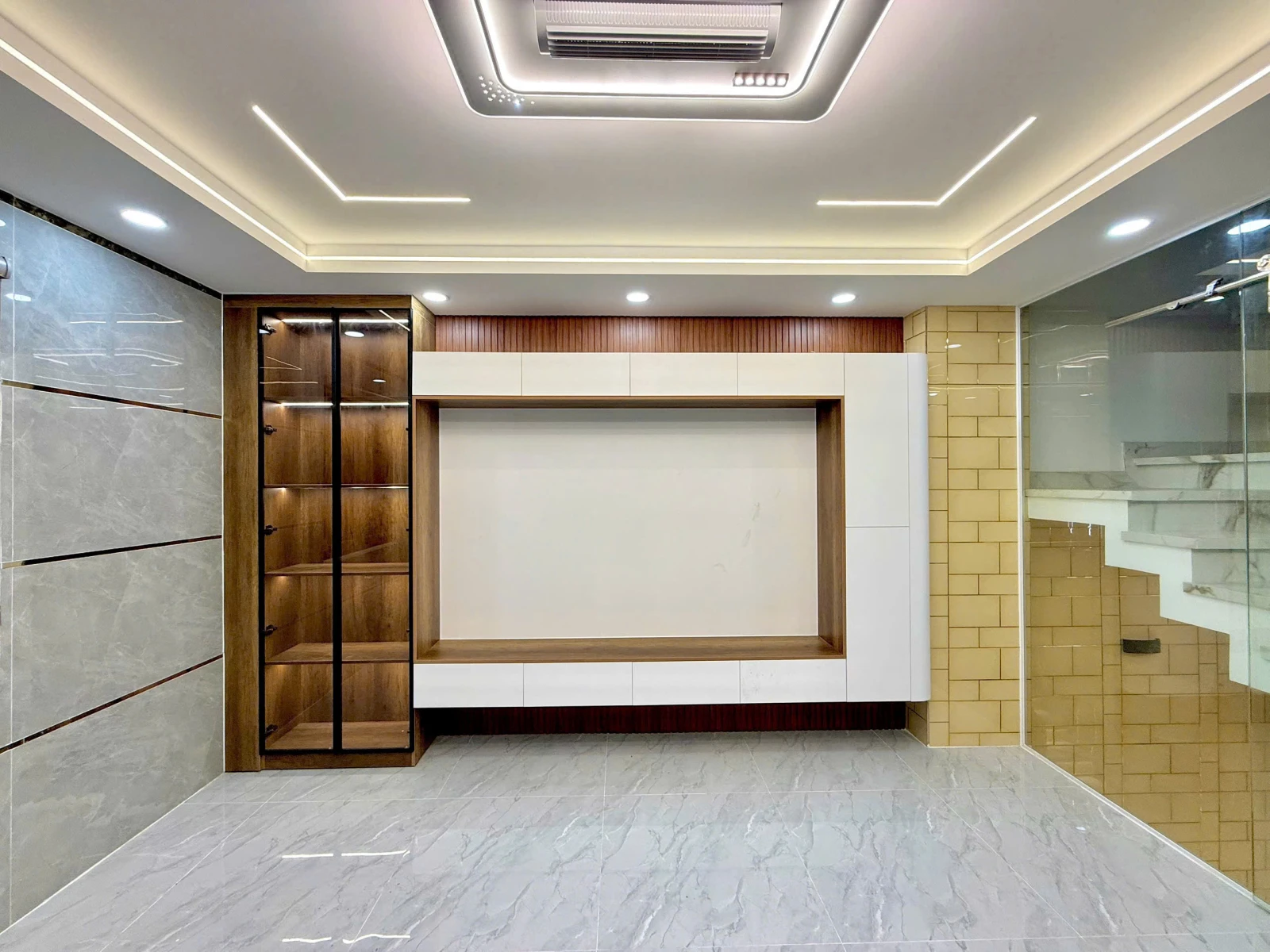 Bán nhà hẻm đường số 4, Bình Hưng Hòa, Bình Tân, DT 4x13.57 – 4 lầu — ảnh 2
