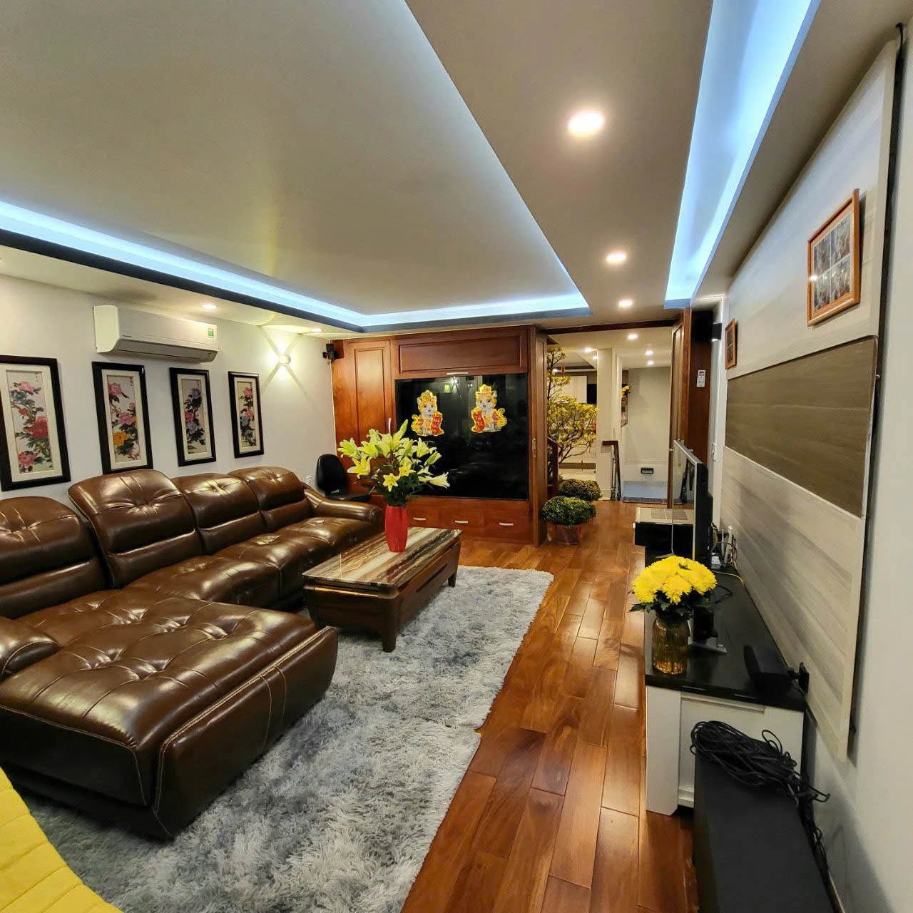 Bán nhà đẹp – 1 xẹc đường Độc Lập, Tân Phú, 4x13m, trệt + lửng + 2 lầu + ST, hẻm 7m — ảnh 2