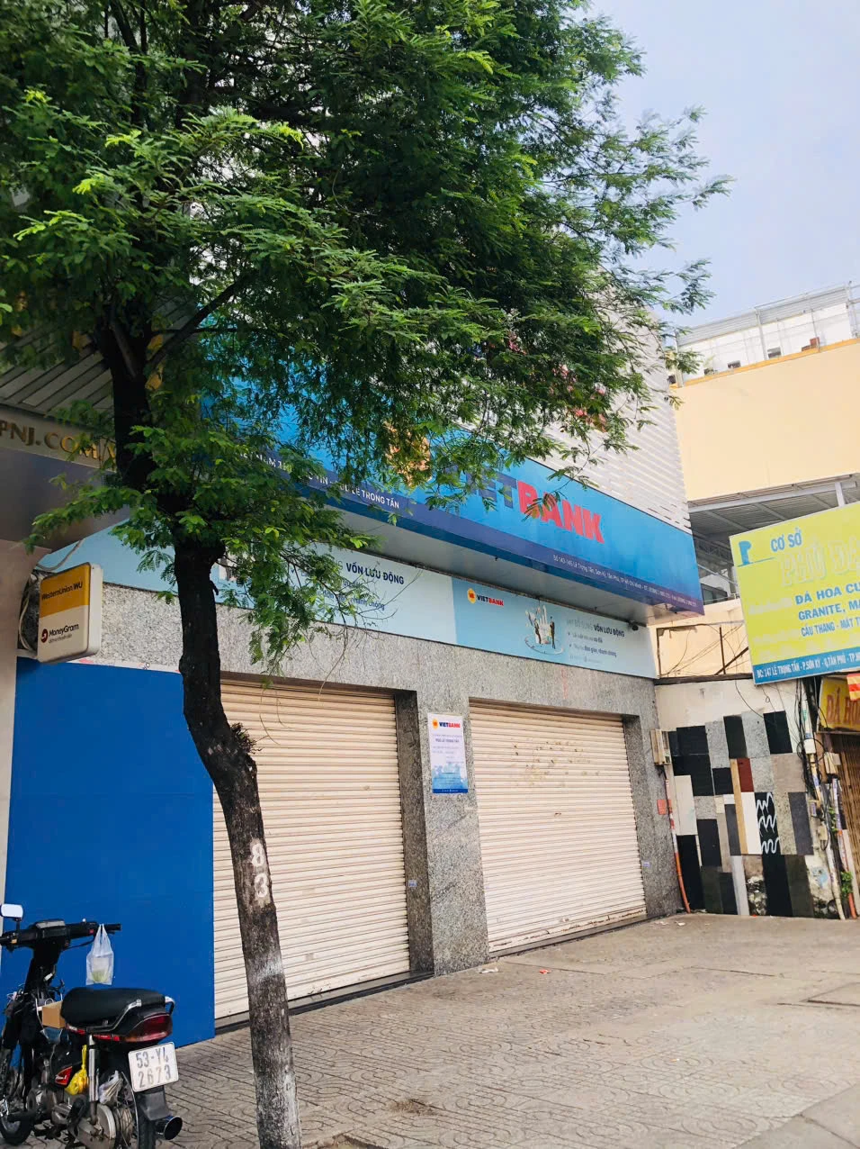 NGUỒN THU 50TR/TH BÁN NHÀ MT LÊ TRỌNG TẤN KHU ĐẦU ĐƯỜNG(5.2X21M)(LH ) 1 LẦU — ảnh 2