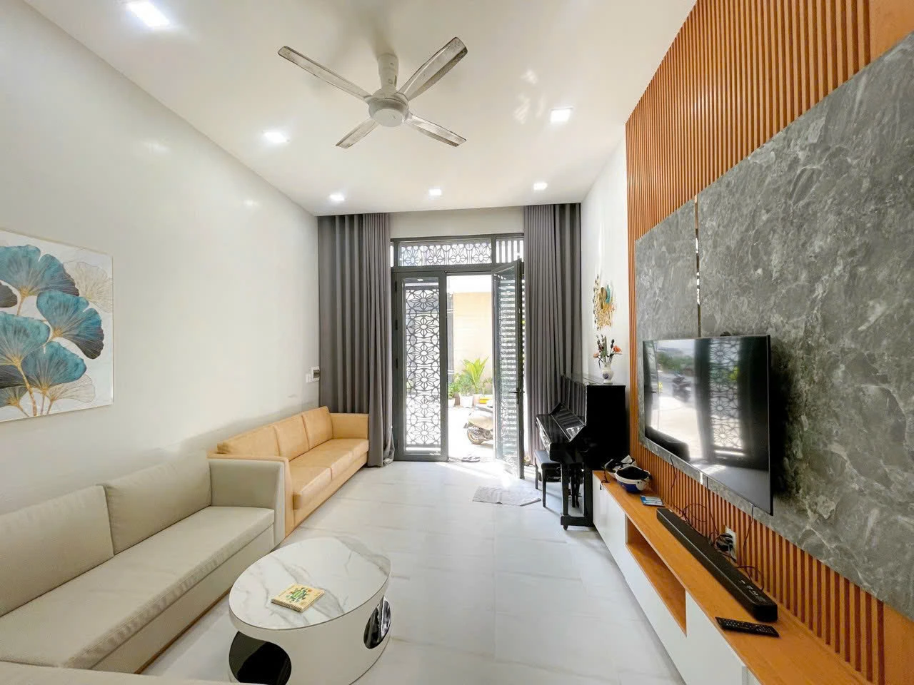 Bán nhà hẻm Vip Đường Tân Sơn Nhì-p.Tân Sơn Nhì_Tân Phú, trệt 2 lầu, st, Dt: 4x14m — ảnh 4
