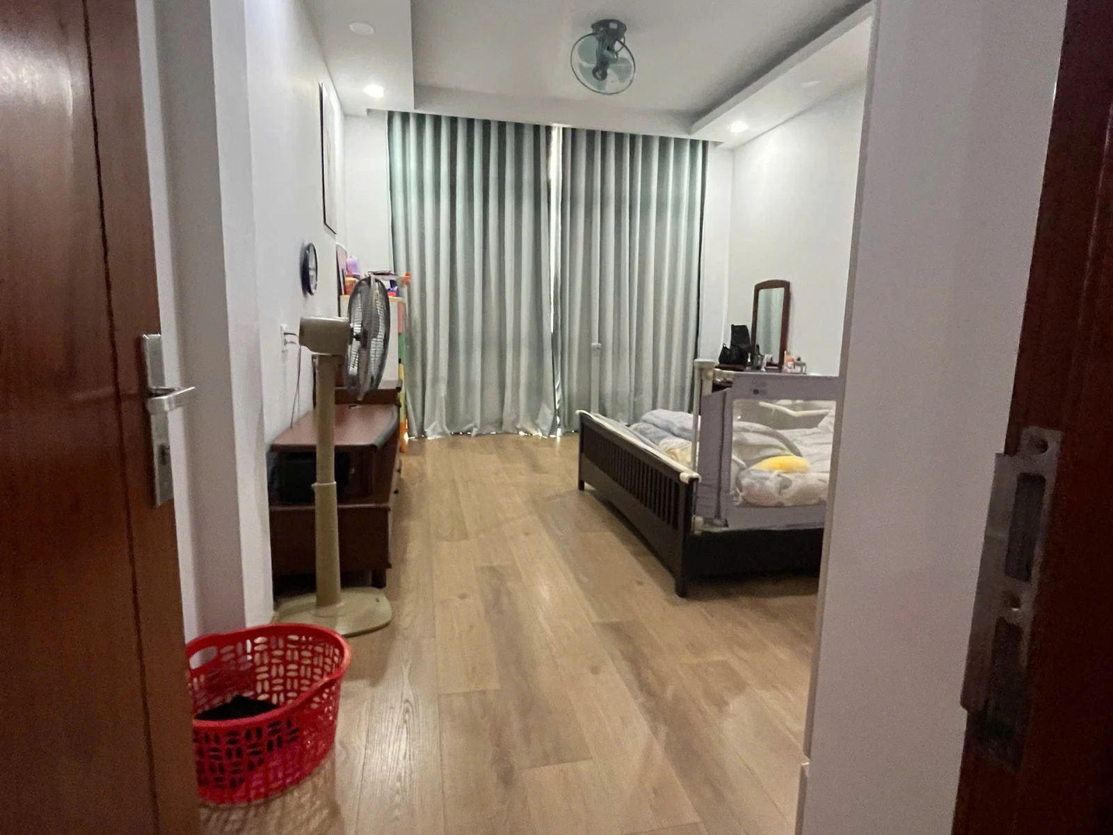 Nhà hẻm vip 8m đường Tân Kỳ Tân Quý_P.Tân Sơn Nhì_Tân Phú, trệt 2 lầu, ST, DT: 4x14m — ảnh 3