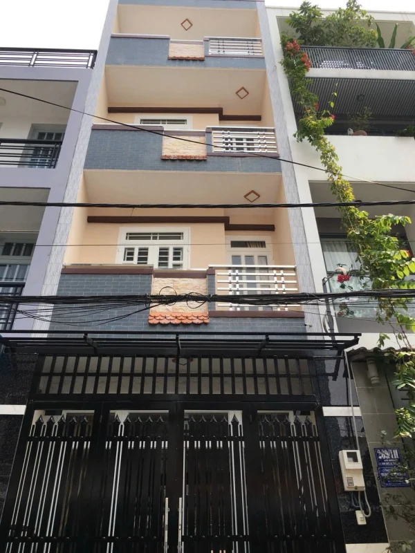 Bán nhà hẻm xe hơi 8m phường Tân Sơn Nhì, nhà 3 lầu mới. DT: 4x14 CN 56m². còn tl
