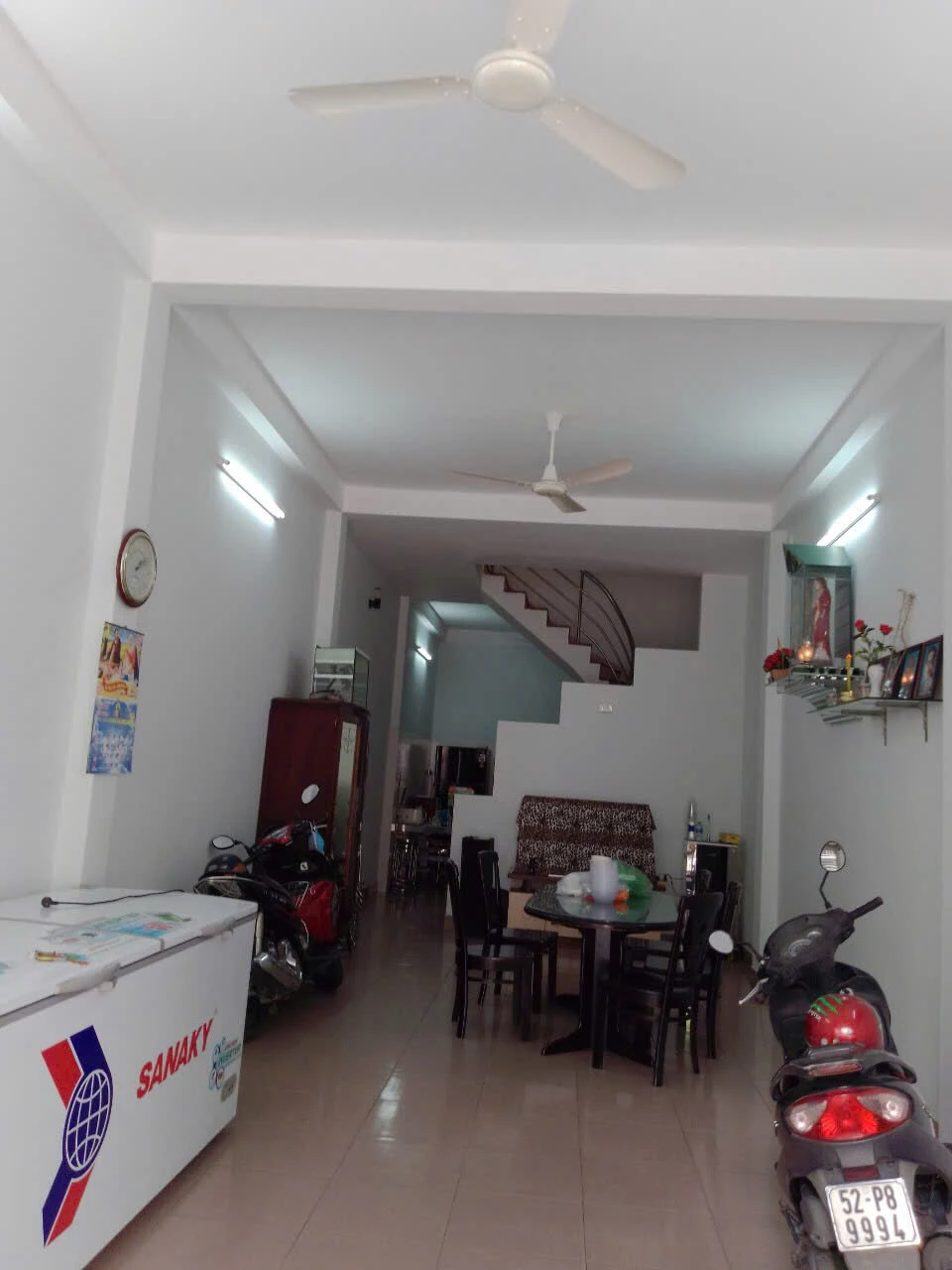 Bán nhà MTNB Đường NGuyễn Trường Tộ_P.Tân Thành, 2 lầu, DT: 4x18m, ít — ảnh 1