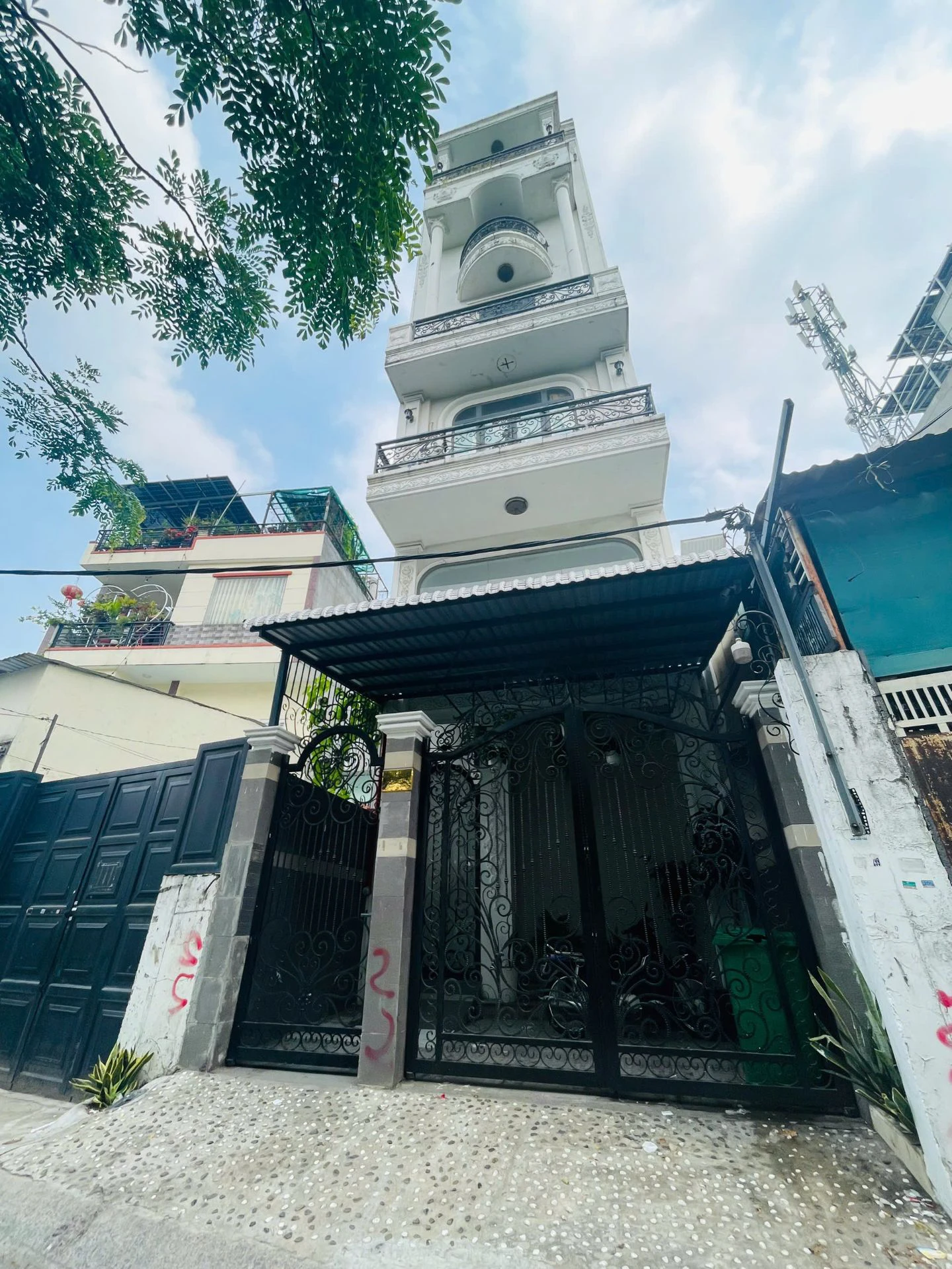 Bán toà nhà CHDV Đường Bờ Bao_P.Sơn Kỳ cũ, DT: 5x34m, lửng 4 lầu, ST CÓ THANG MÁY — ảnh 2
