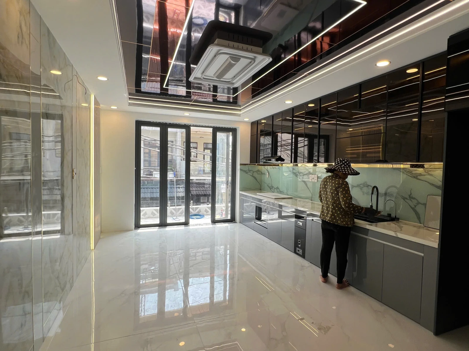 Chủ ngộp cần bán gấp nhà mới rộng bề thế,DT: 4x19, kinh doanh đa ngành dọn vào ở ngay — ảnh 3