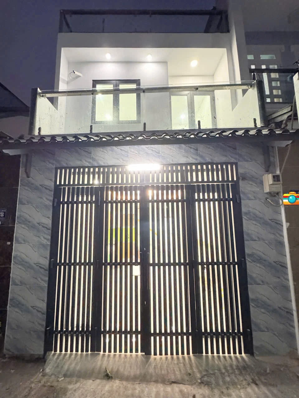 Nhà mới Liên Khu 8-9, DT:4x12, thích hợp cho thuê hoặc giữ tài sản dọn vào ở ngay — ảnh 1