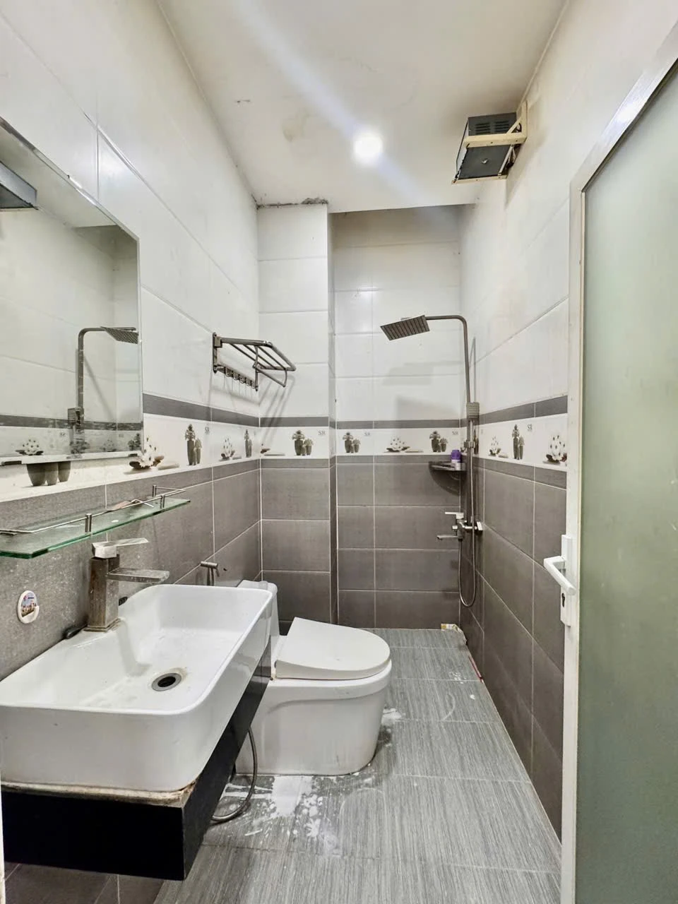 Bán nhà hẻm 4m Đường Nguyễn Hữu Tiến_p.Tây Thạnh, 2 lầu, nhà mới, 4x15m — ảnh 4