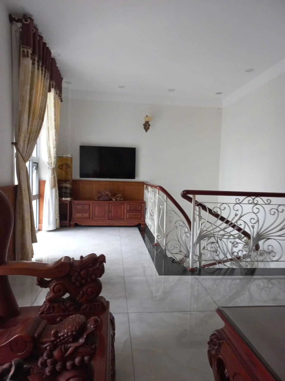 BIỆT THỰ KHU HỌ LÊ(8X19M) 3.5 TẤM_ NỘI THẤT CAO CẤP — ảnh 2