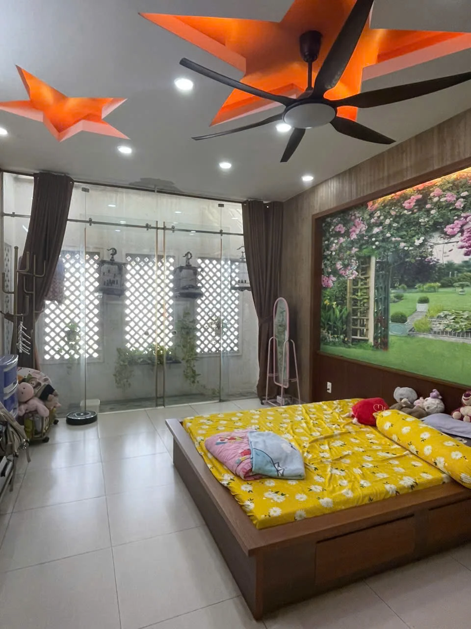 Bán nhà 5 tầng đường 13m có lề – Đường Trần Thủ Độ khu bàn cờ Q.Tân Phú — ảnh 1