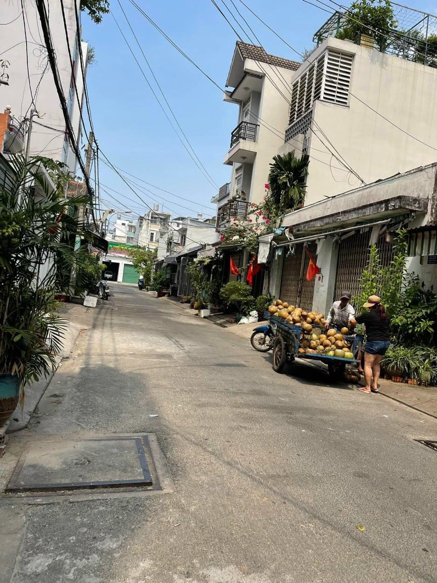 hẻm 5m Đường Thành Công. P Tân Thành. Q Tân Phú. Dt 4x14. Nhà 2 lầu. — ảnh 2