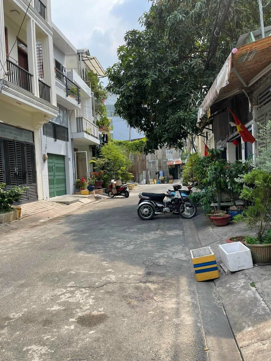 hẻm 5m Đường Thành Công. P Tân Thành. Q Tân Phú. Dt 4x14. Nhà 2 lầu. — ảnh 1