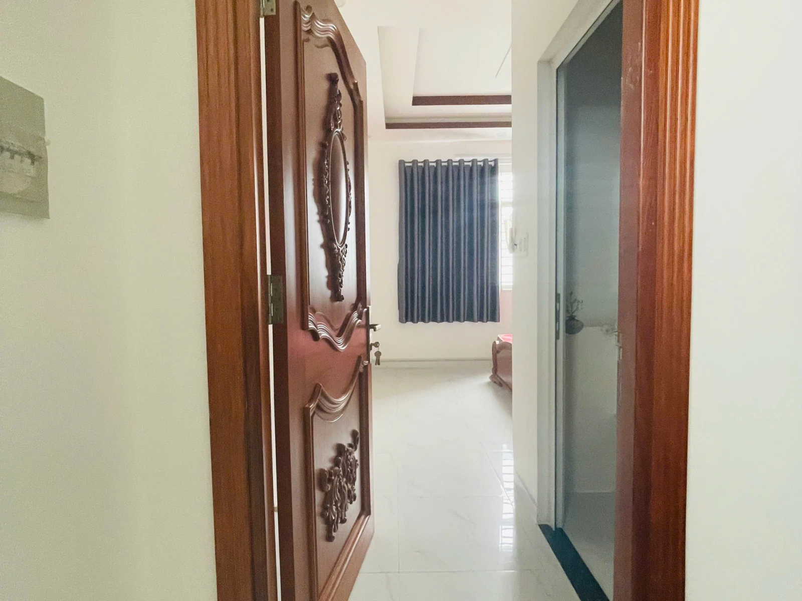 TÒA NHÀ 6 TẦNG VIP - Mặt Tiền Sung ĐỘC LẬP - TÂN PHÚ ( NHÀ ĐẸP NỘI THẤT CAO CẤP + THANG MÁY ) — ảnh 4