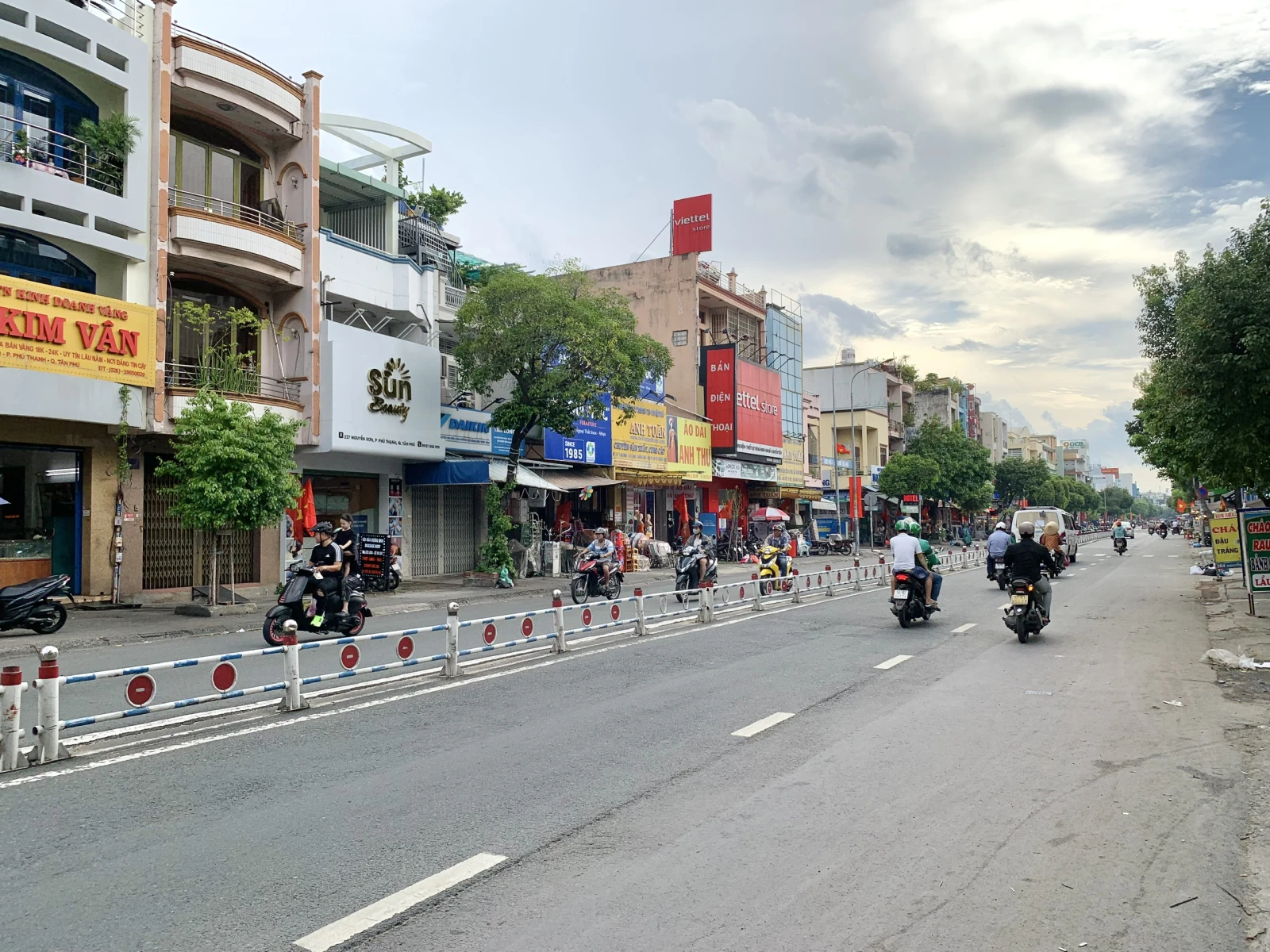 Cặp Ngang Khủng 8m Mặt Tiền NB 14m NGUYỄN SƠN - P. PHÚ THỌ HÒA ( 8x20m, Lầu ) Gía — ảnh 2