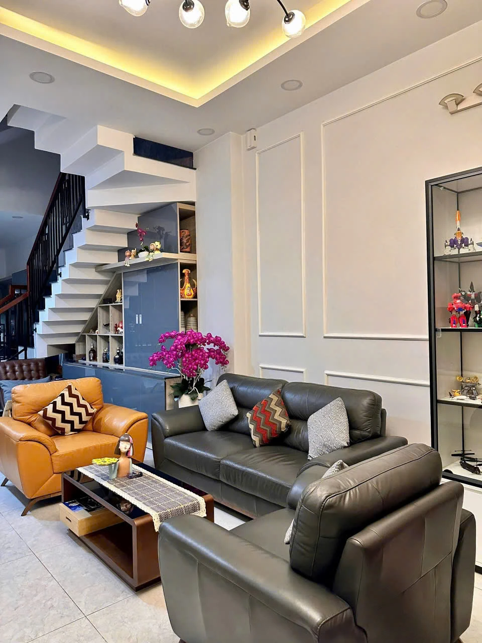 NHÀ ĐẸP Mặt Tiền LÊ LÂM - KHU HỌ LÊ ( 4x18m, 3.5 Tấm Siêu Đẹp ) — ảnh 1