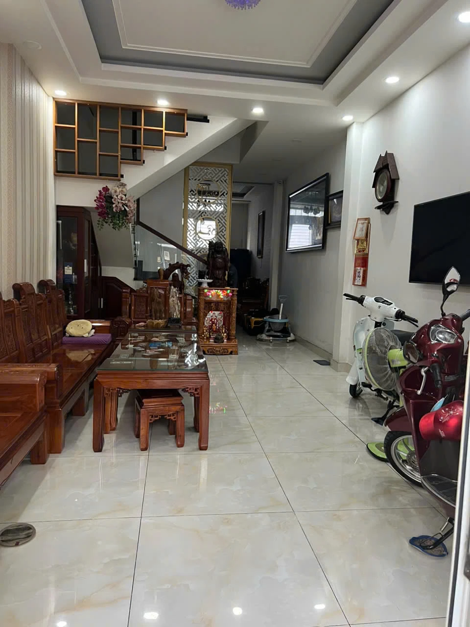 NHÀ ĐẸP TÂN HƯƠNG - BÁN GẤP - GIÁ TỐT - ĐƯỜNG 10M ( 4X16M, 3 LẦU ) TÀI CHÍNH — ảnh 2