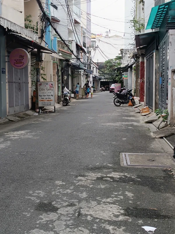 Nhà Hẻm 8m Thông 2 đầu GÒ DẦU - TÂN HƯƠNG ( 4x25m, 3 Lầu ) Chính Chủ Rẻ Tài Chính