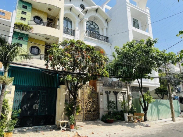CẶP MẶT TIỀN 8M KHU BÀN CỜ THẠCH LAM - LŨY BÁN BÍCH ( 8X20M, 3.5 TẤM ) GIÁ TỐT