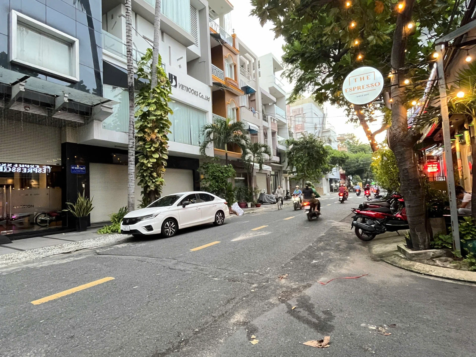 HIẾM - Mặt Tiền NGUYỄN HẬU Ngay TRƯƠNG VĨNH KÝ ( 4x17m, 4.5 Tấm ) Chính Chủ — ảnh 2