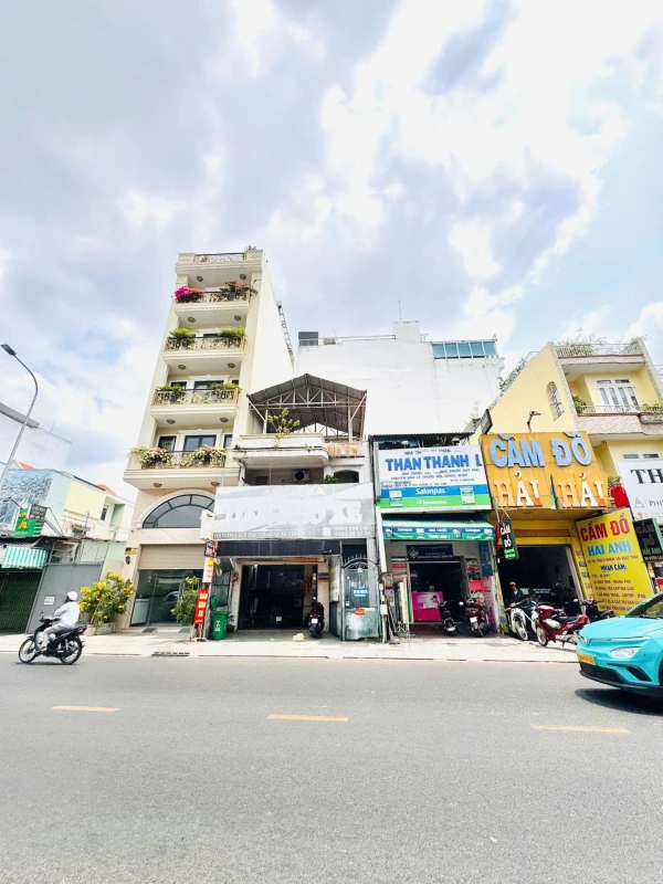 Mặt Tiền Kinh Doanh VƯỜN LÀI ( 6X18M, 3 TẦNG ) Diện Tích Đẹp Hiếm