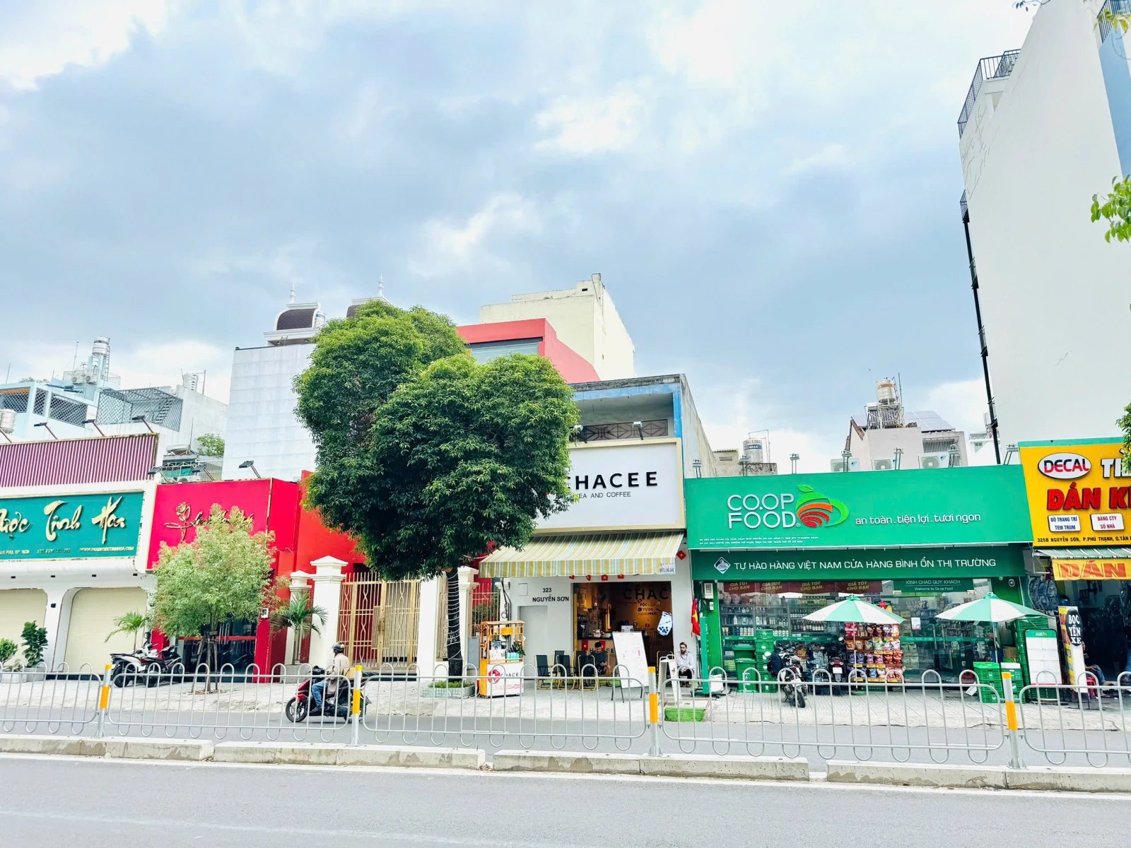 CẶP MẶT TIỀN ( 12X20M ) ĐƯỜNG 14M KHU NGUYỄN SƠN - BÀN CỜ - NHÀ CHÍNH CHỦ CÓ LẦU — ảnh 2