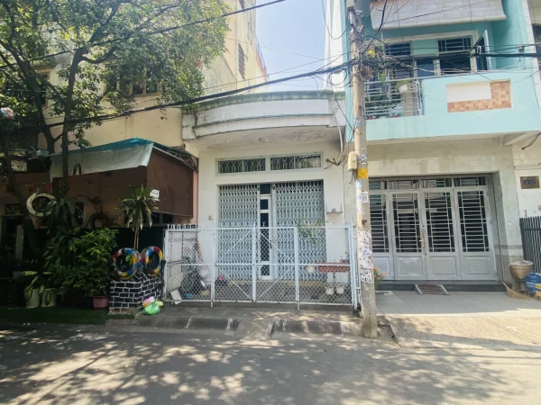 Bán nhà hẻm nhựa thông 8m đường Phan Đình Phùng, DT 4x14m, Liên Hệ Ngay