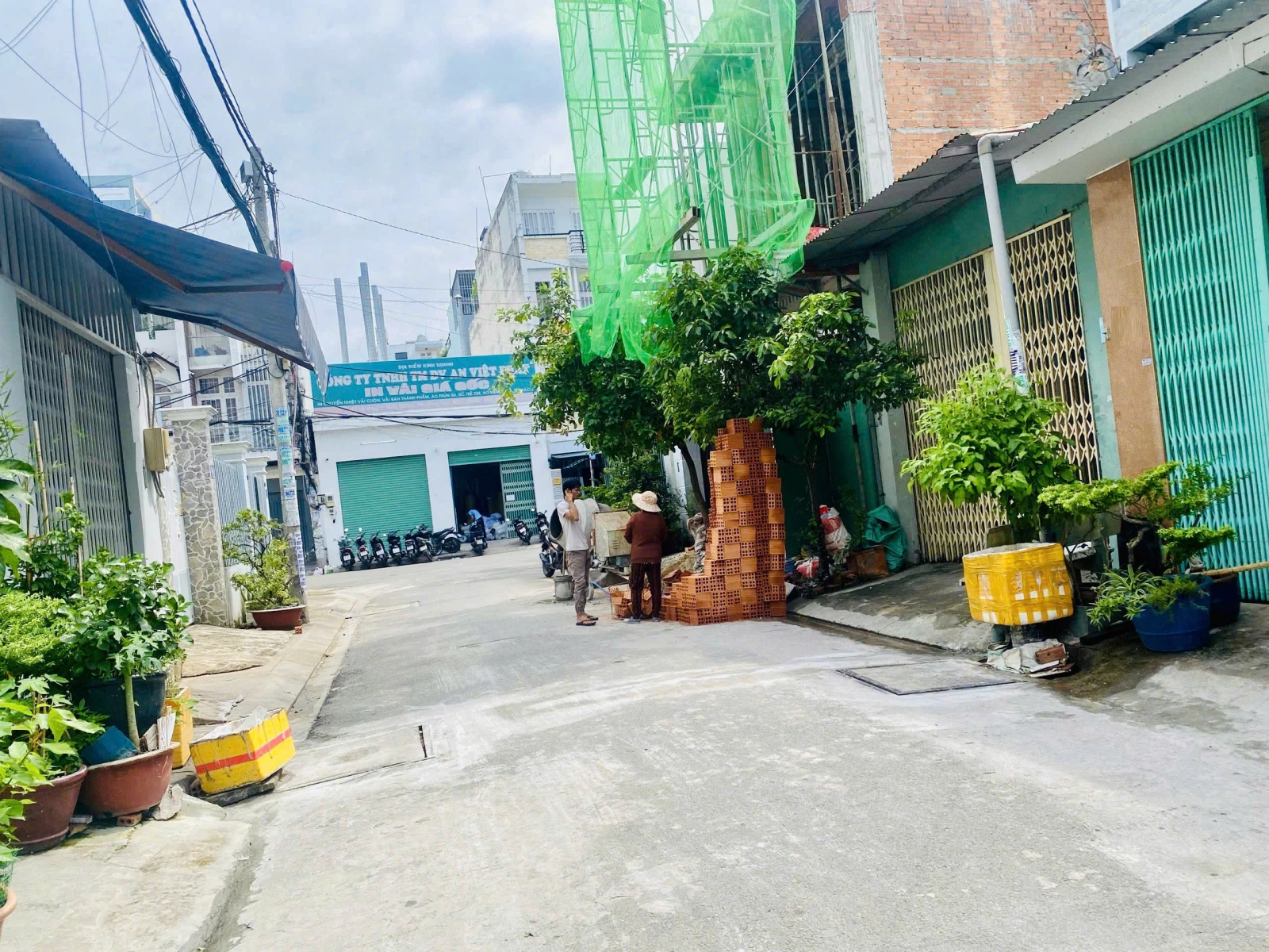 Bán nhà khu Tân Hương, phường Tân Quý, quận Tân Phú. (DT: 4x21m, Cấp 4). — ảnh 1