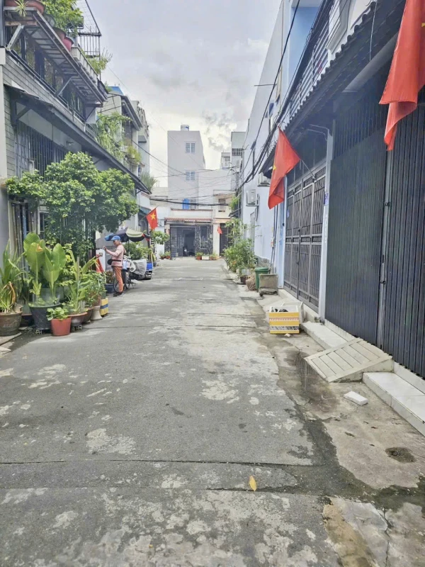 Bán nhà hẻm số 7 đường số 16a, 4m x 10m, 1 lầu