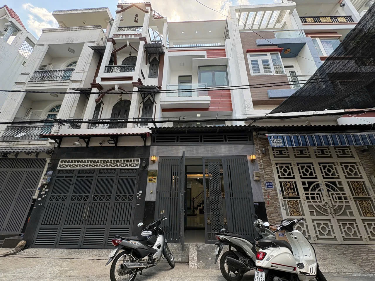 HẺM NHỰA 7M LÊ VĂN QUỚI – NHÀ 3 TẦNG ĐẸP –! • Vị trí: Hẻm nhựa 7m — ảnh 1