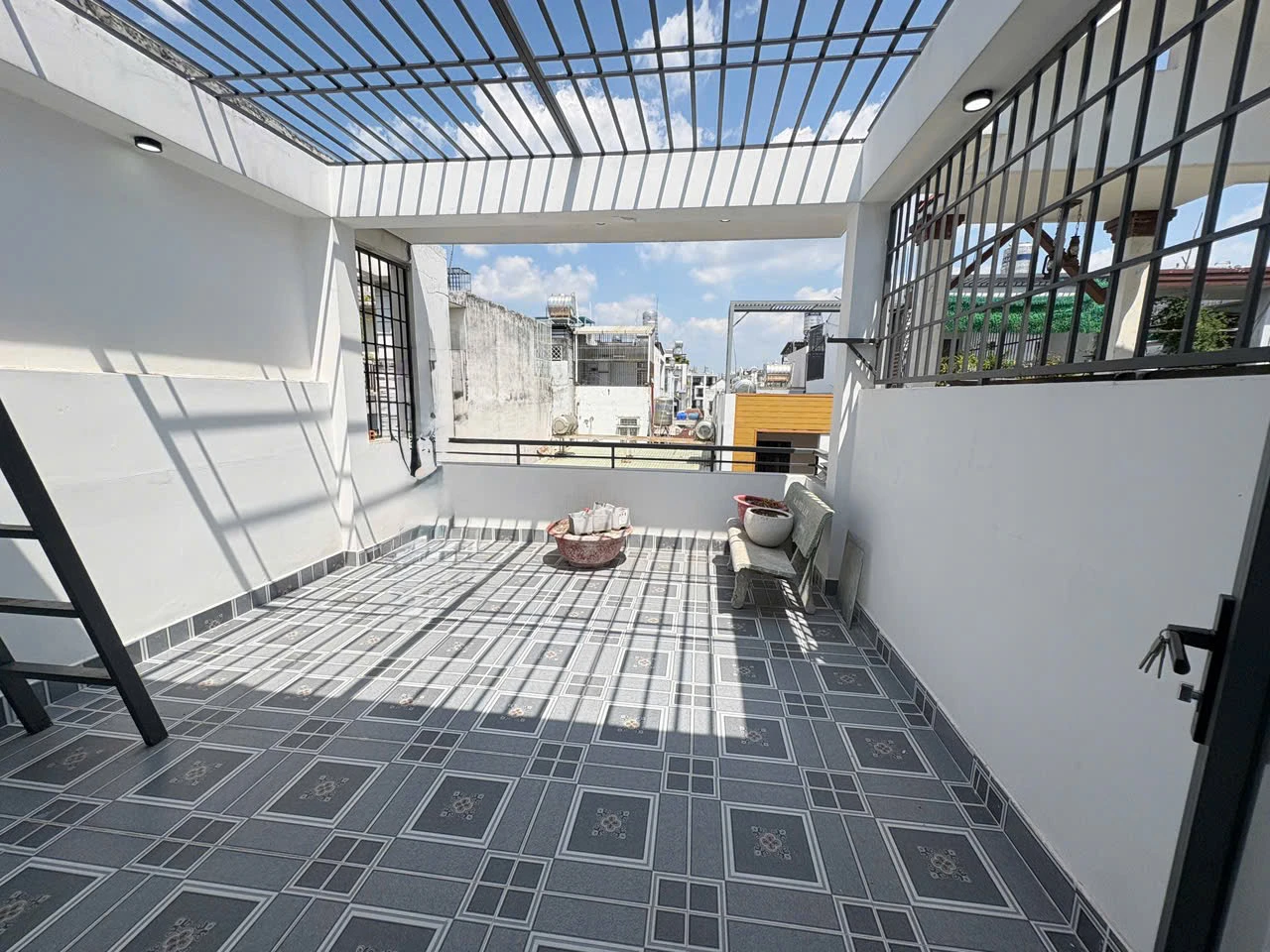 HẺM NHỰA 7M LÊ VĂN QUỚI – NHÀ 3 TẦNG ĐẸP –! • Vị trí: Hẻm nhựa 7m — ảnh 3