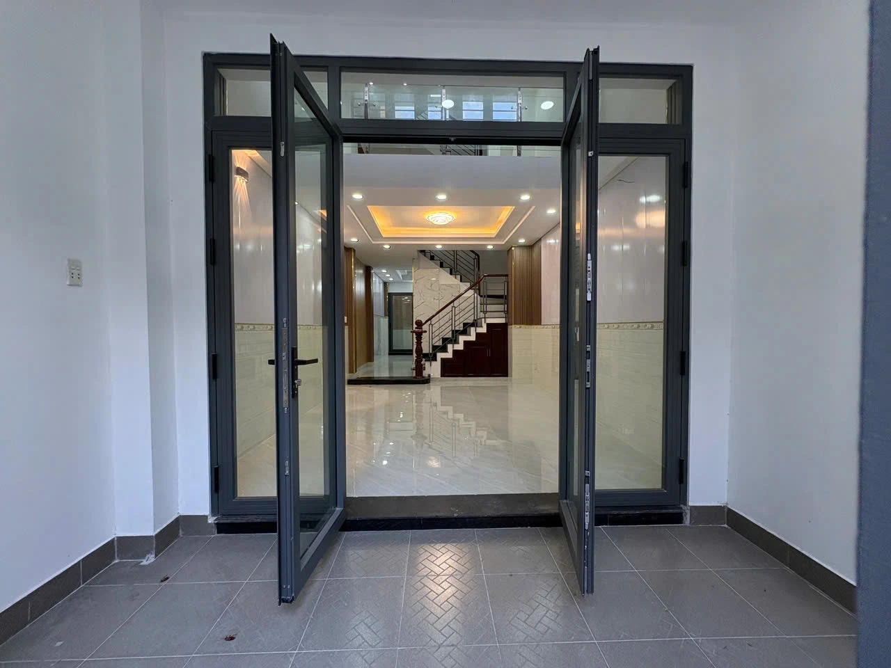 HẺM NHỰA 7M LÊ VĂN QUỚI – NHÀ 3 TẦNG ĐẸP –! • Vị trí: Hẻm nhựa 7m — ảnh 4