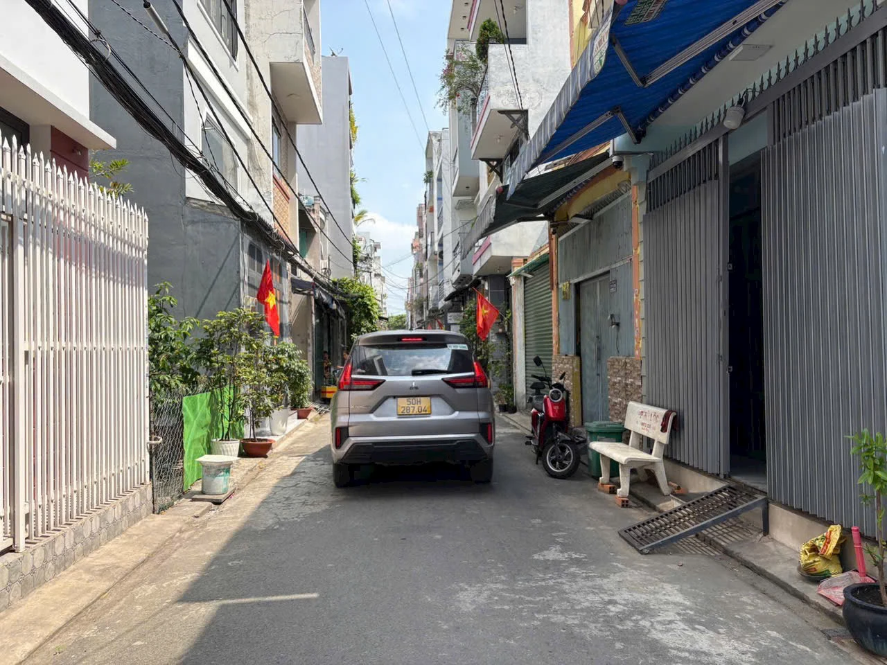 BÁN NHÀ 2 MẶT HẺM 1/ LÊ VĂN QUỚI – HẺM 5M THÔNG XE HƠI • Diện tích: 4 × 14m (56m² vuông vức) — ảnh 3