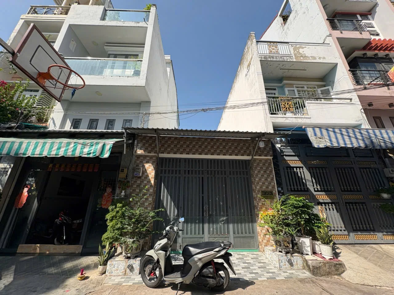 BÁN NHÀ HẺM 6M HƯƠNG LỘ 2 – GIÁ TỐT • Diện tích: 4.5 × 16m • Kết cấu: 1 trệt + lửng, nhà gọn gàng — ảnh 3