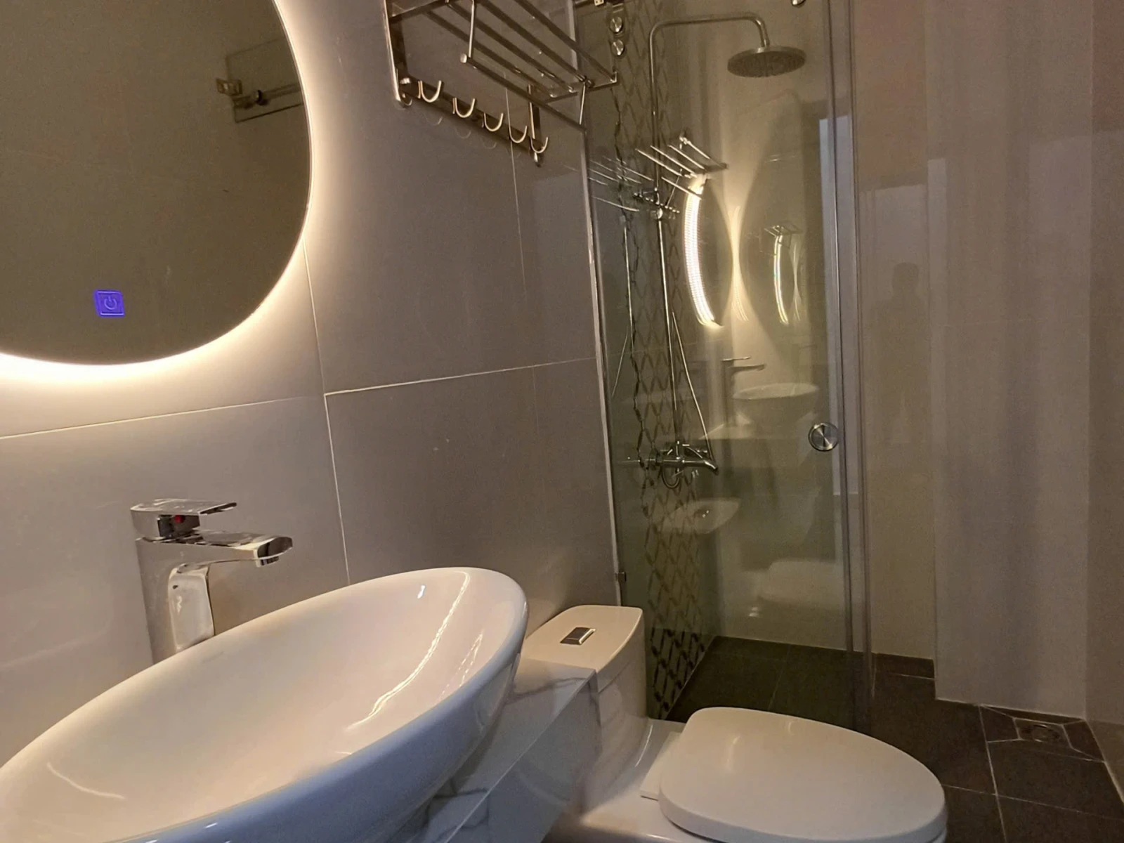 Bán Nhà Hẻm Thông Kinh Doanh Tô Hiệu - 4x14m - 3 Tầng – Nhà Mới — ảnh 3